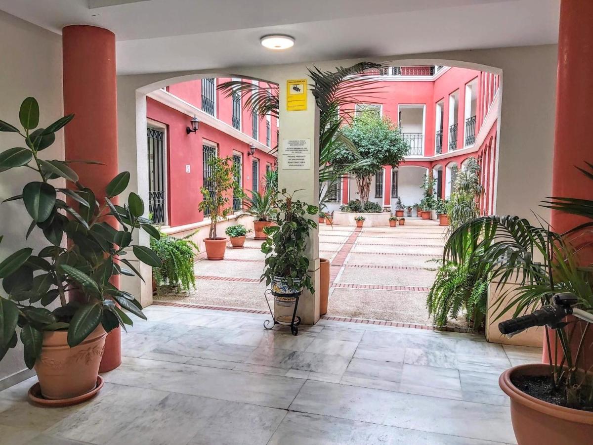 Misterhost Conde De Ibarra 2hab, Parking Appartement Séville
